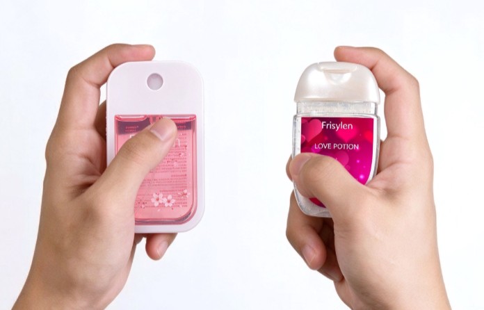 Gel vs Spray Hand Sanitizer: Which One Should YOUR Brand Launch?